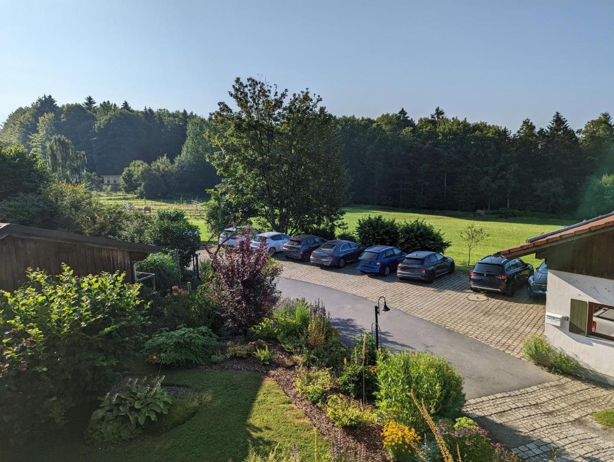 Haus Jägerfleck, Ihre Ferienwohnungen am Nationalpark Bayerischer Wald Spiegelau Exterior foto